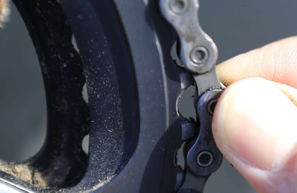 idee mosterd Zachtmoedigheid Tip van de technieker: Help, mijn fiets schakelt uit zichzelf! -  Fietsenwinkel XTR-shop